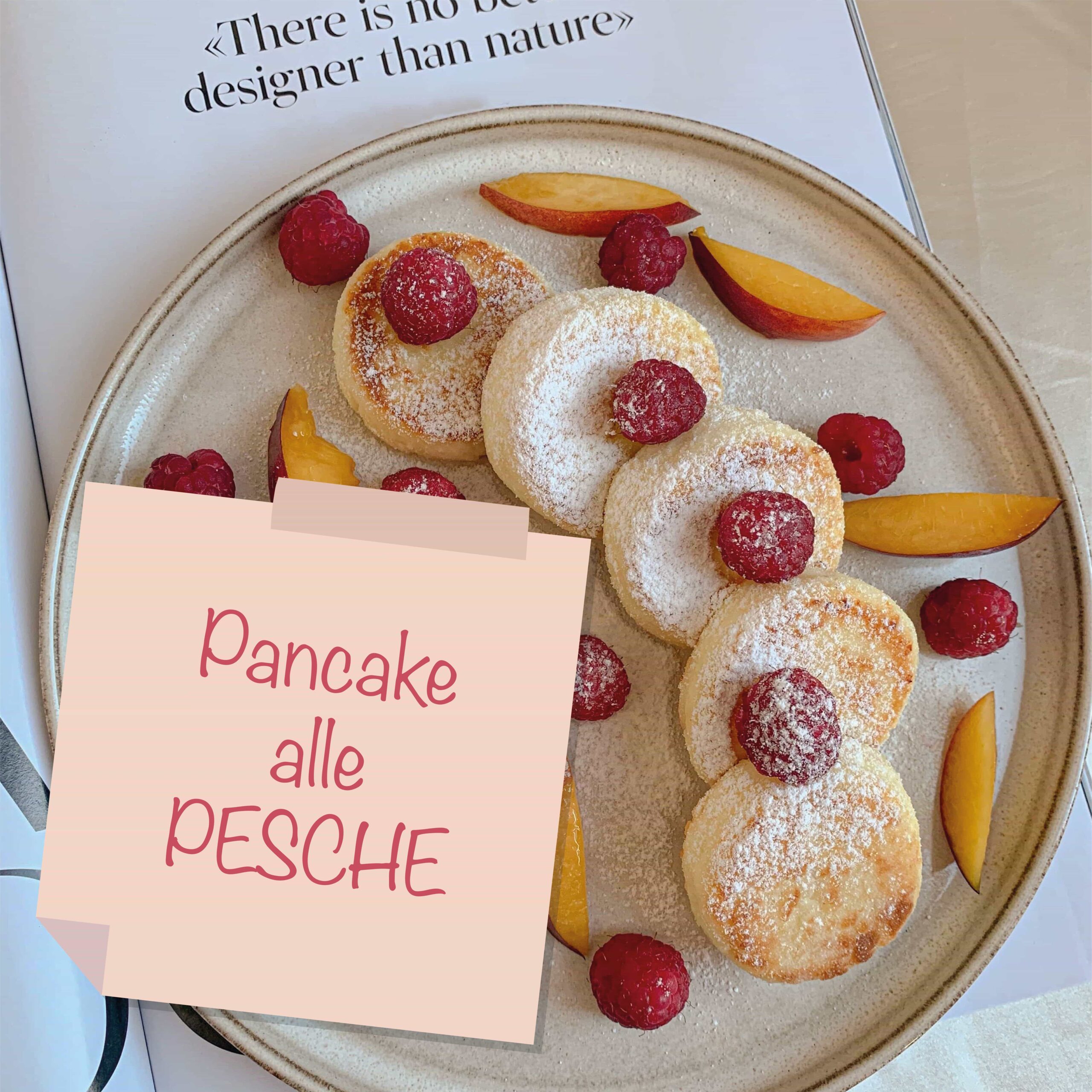Pancakes di pesche alla cannella